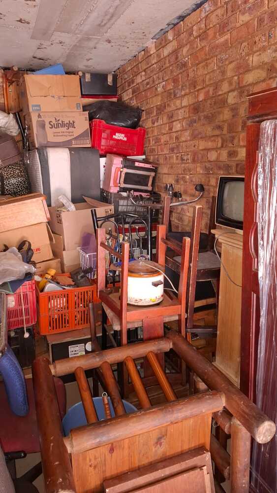 Pretoria North Self storage unit auction IB-7566