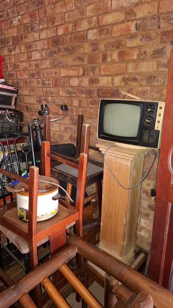 Pretoria North Self storage facility auction IB-7566