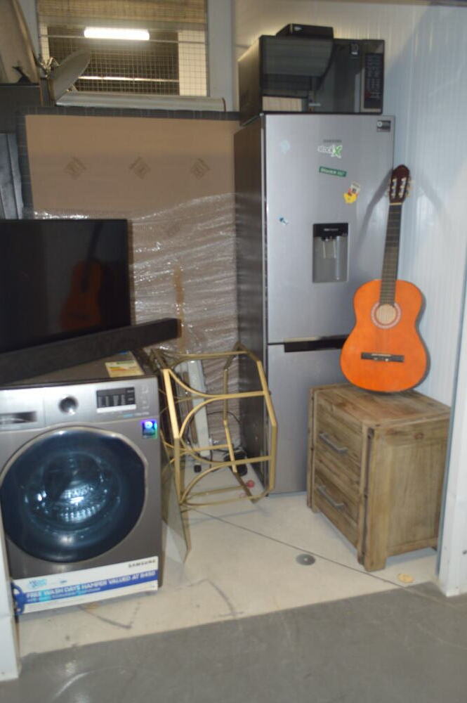 INV - Parklands Storage auction IB-6294 10