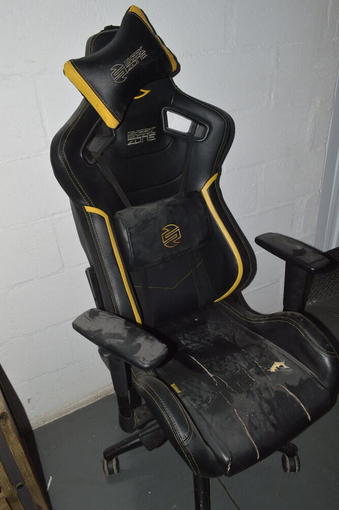 INV - Parklands Self storage auction IB-6294 14