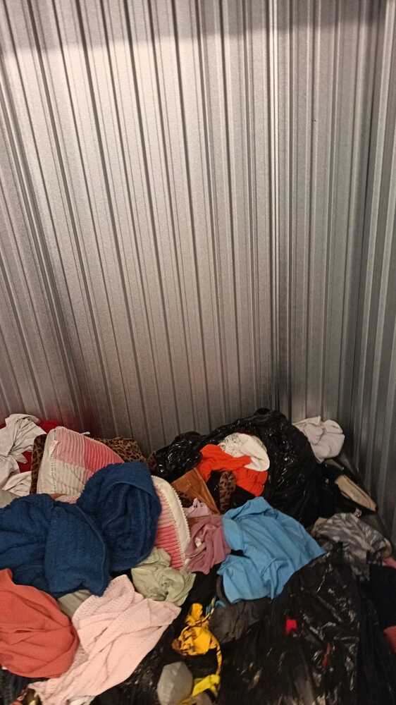 Edenburg Terraces Storage Unit auction IB-8559