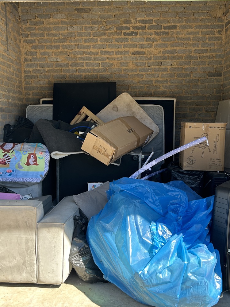 Rent-A-Store Midrand Storage Unit auction IB-9071