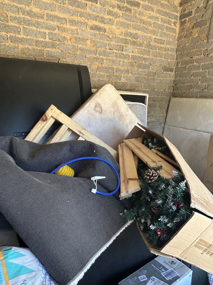 Rent-A-Store Midrand Self storage facility auction IB-9071 25