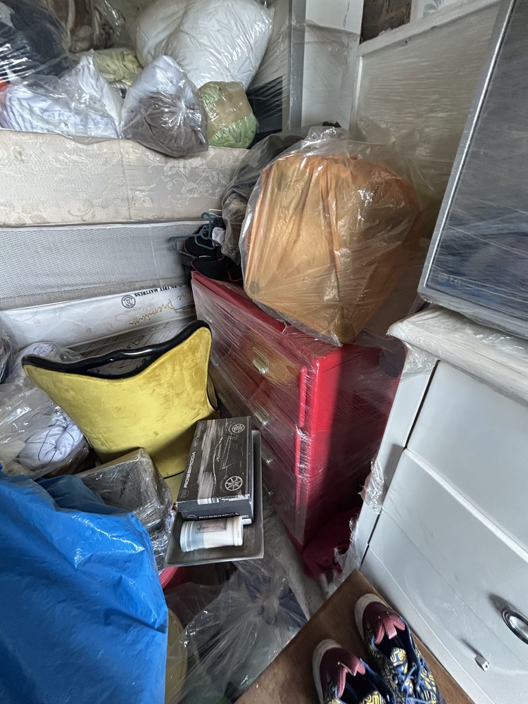 Rent-A-Store Midrand Self storage unit auction IB-9444