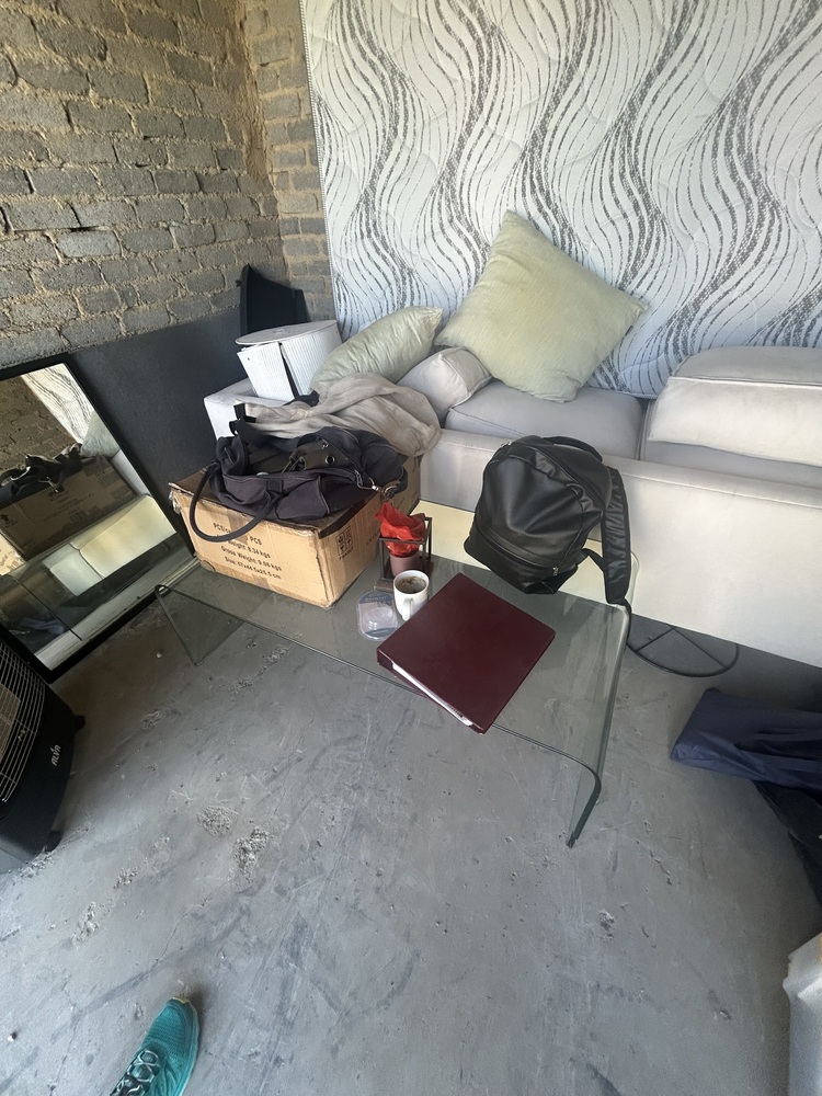Rent-A-Store Midrand Self storage unit auction IB-7575