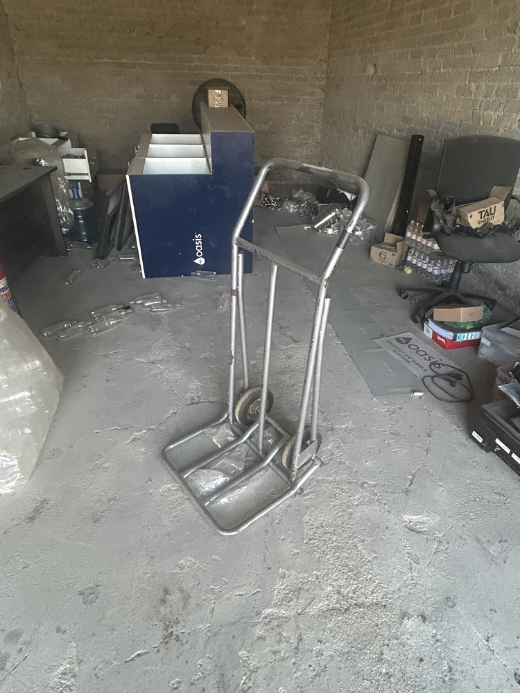 Rent-A-Store Midrand storage facility unit auction IB-9534