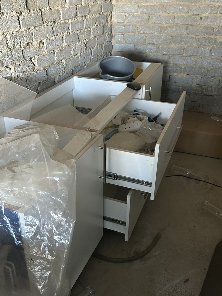 Rent-A-Store Midrand Storage auction IB-9534 10