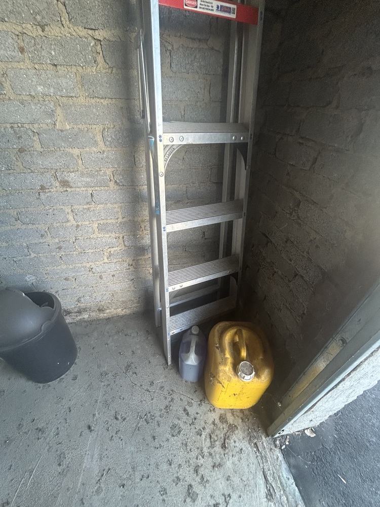 Rent-A-Store Midrand Self storage auction IB-9534 54