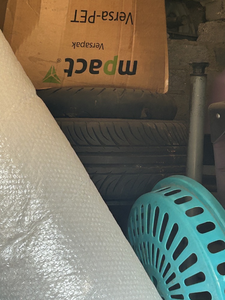 Rent-A-Store Midrand Self storage auction IB-2439