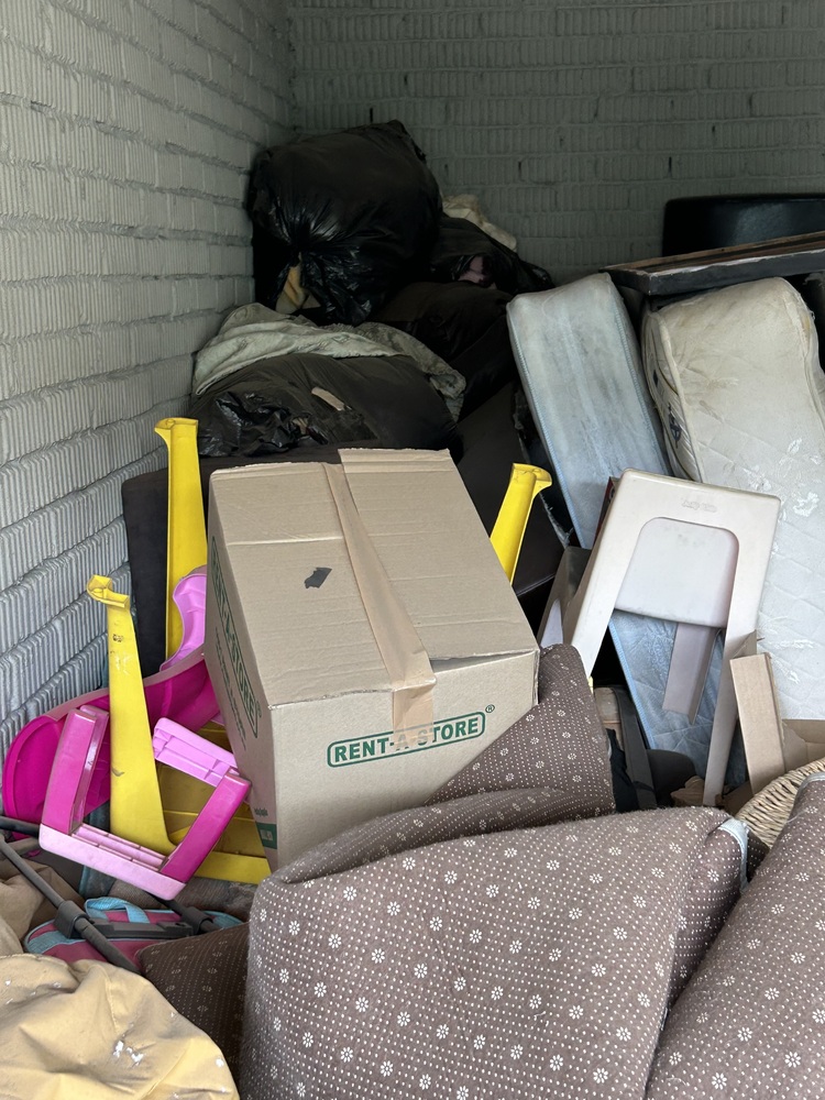 Rent-A-Store Midrand storage facility unit auction IB-1672 26