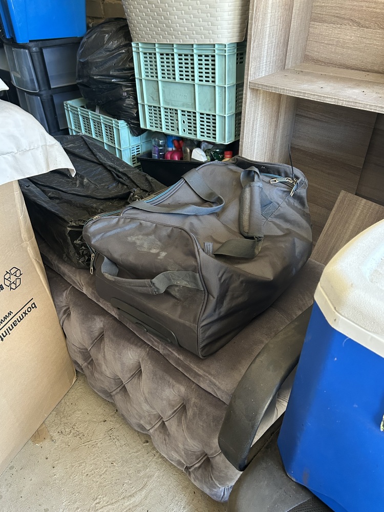 Rent-A-Store Midrand storage facility unit auction IB-5875