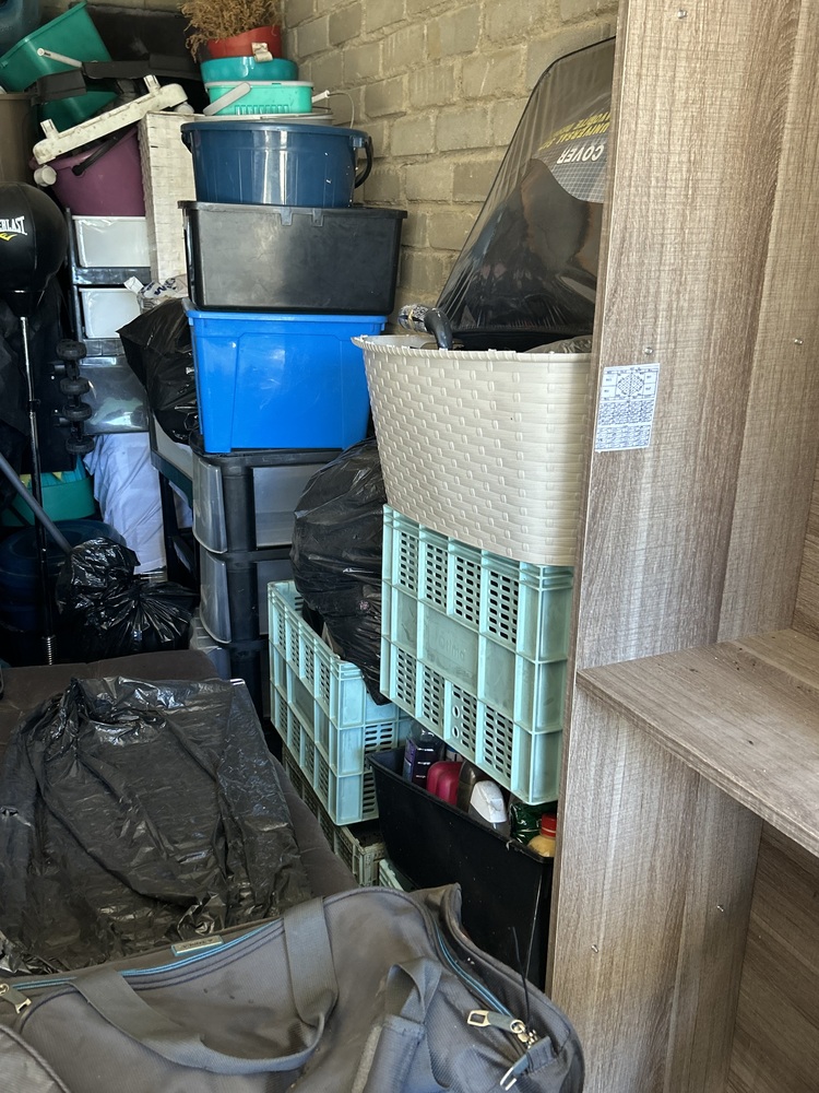Rent-A-Store Midrand Self storage unit auction IB-5875 33