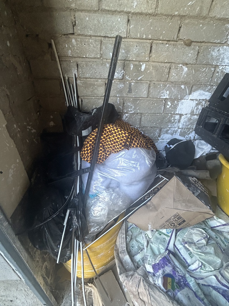 Rent-A-Store Midrand storage facility unit auction IB-1998 26