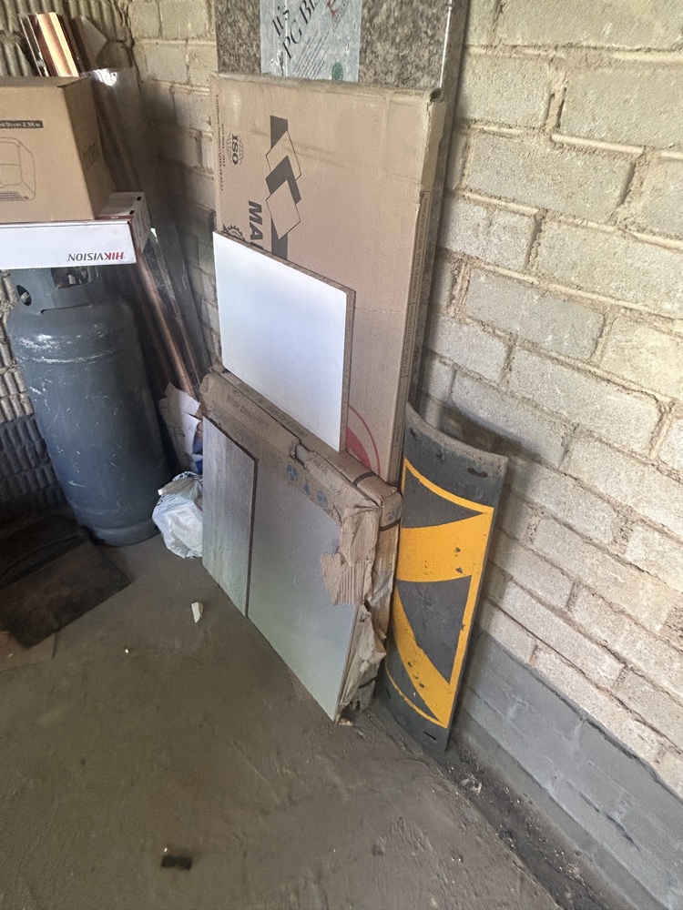 Rent-A-Store Midrand Self storage auction IB-8655 14