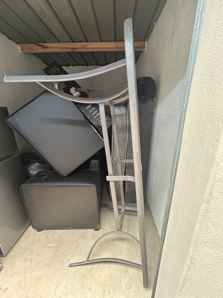 Rent-A-Store Midrand Self storage facility auction IB-2476