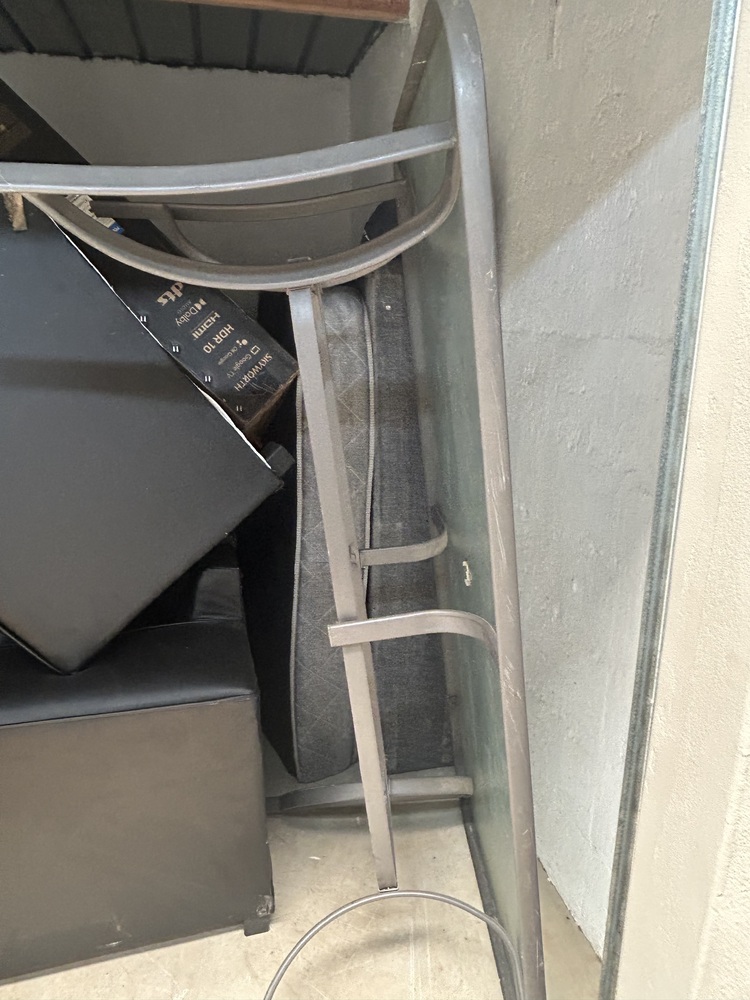 Rent-A-Store Midrand Storage Unit auction IB-2476 12