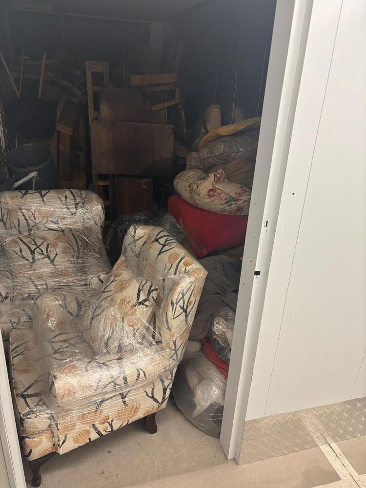 Tijger Park 3 Storage Unit auction IB-5014