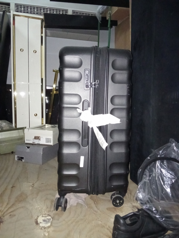 Securistore Parklands storage facility unit auction IB-6277