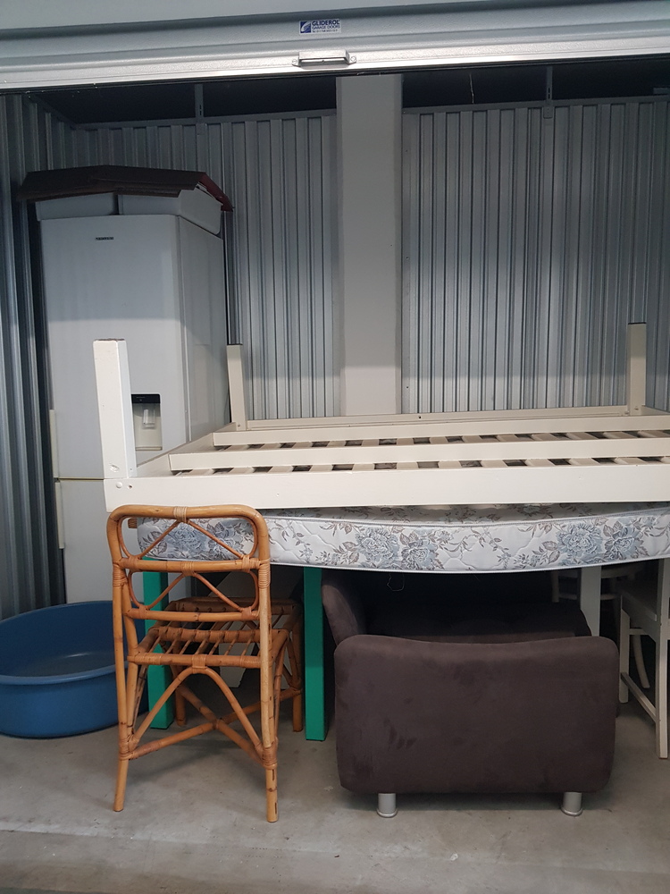 Durbanville - L041 Storage auction IB-3854