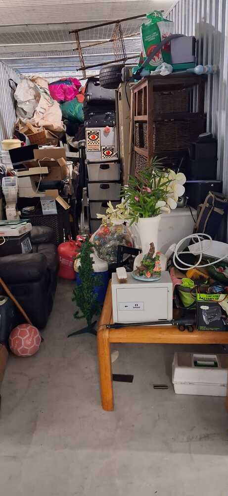 Storesmart Sunningdale Storage auction IB-6357 10