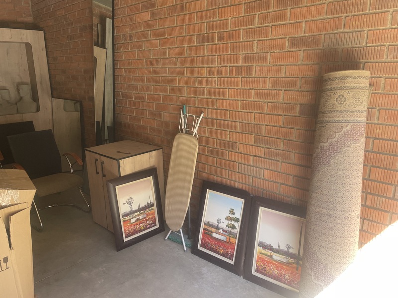 Midrand Storage Unit auction IB-2201