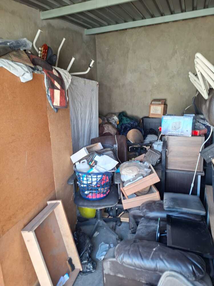 BENONI Storage auction IB-3779