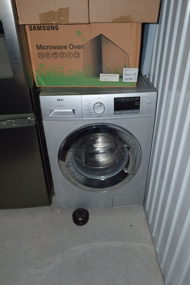 INV - Sunningdale Storage Unit auction IB-5504 12