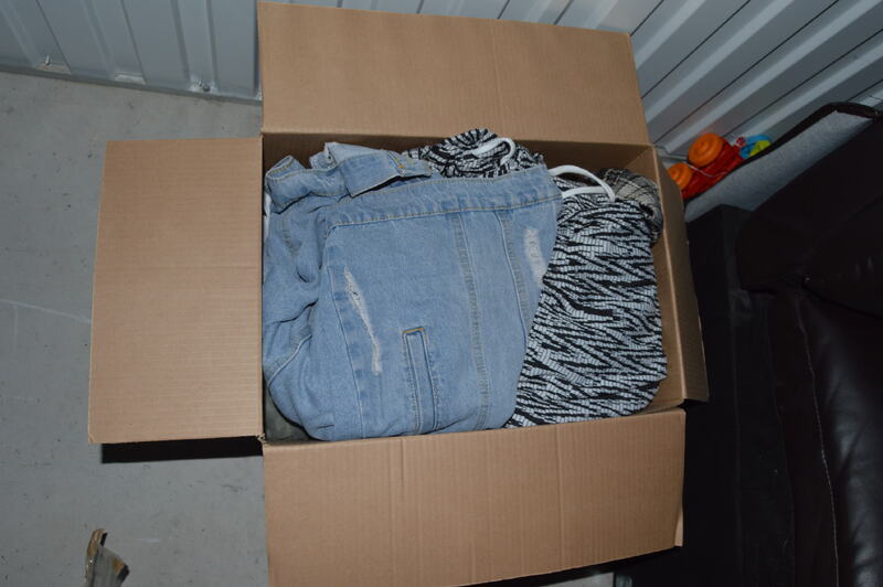 INV - Sunningdale Storage Unit auction IB-5504 32