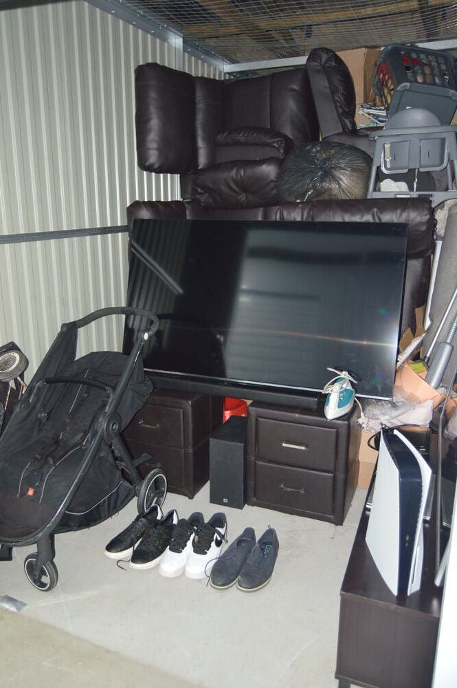 INV - Sunningdale Self storage unit auction IB-5504 33
