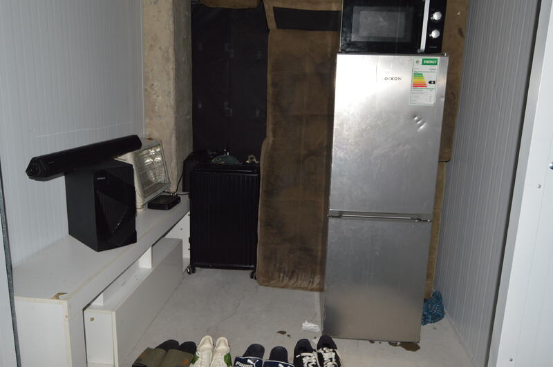 INV - Parklands storage facility unit auction IB-9740