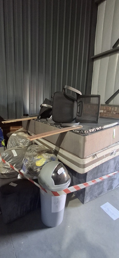 Riversands Storage Unit auction IB-8399