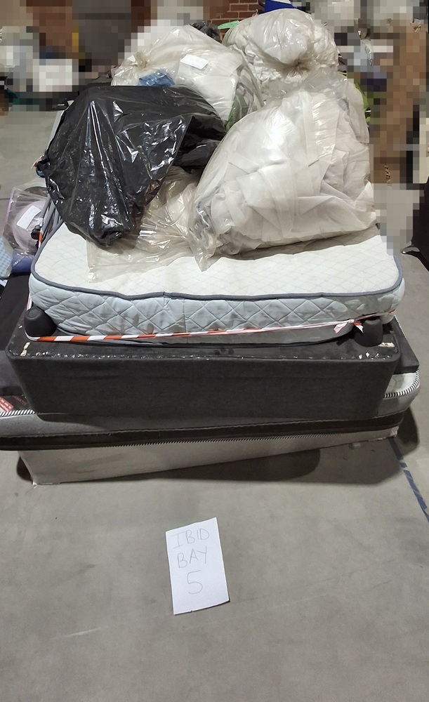 Riversands Storage Unit auction IB-3480