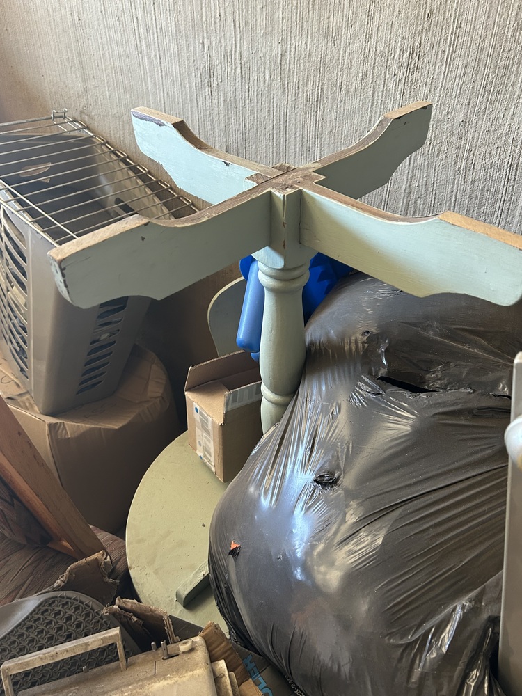 Rent-A-Store Honeydew Storage auction IB-9587 50