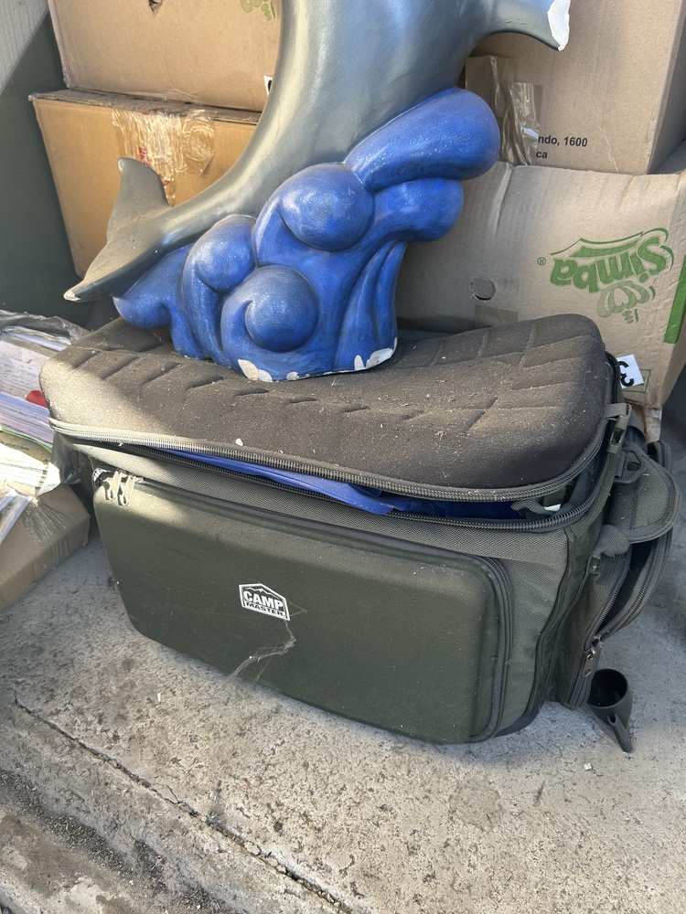 Rent-A-Store Honeydew Storage Unit auction IB-9587 52