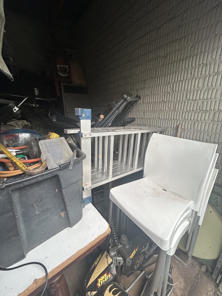 Rent-A-Store Pretoria Storage auction IB-1691 50