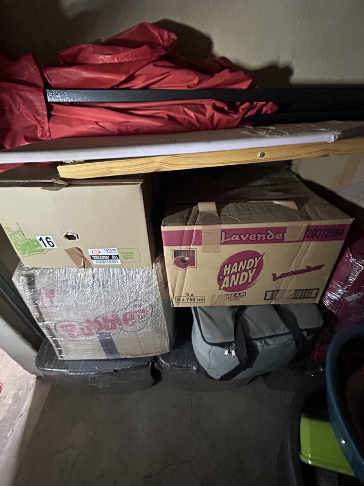 Rent-A-Store Pretoria Self storage unit auction IB-2373