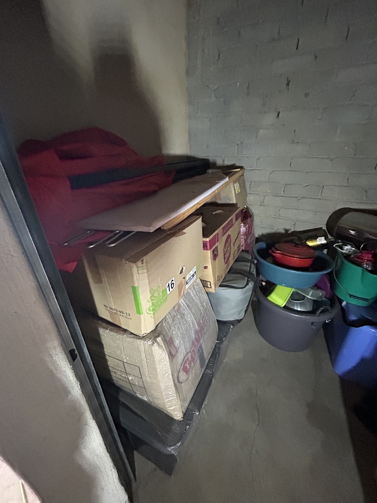 Rent-A-Store Pretoria Self storage auction IB-2373