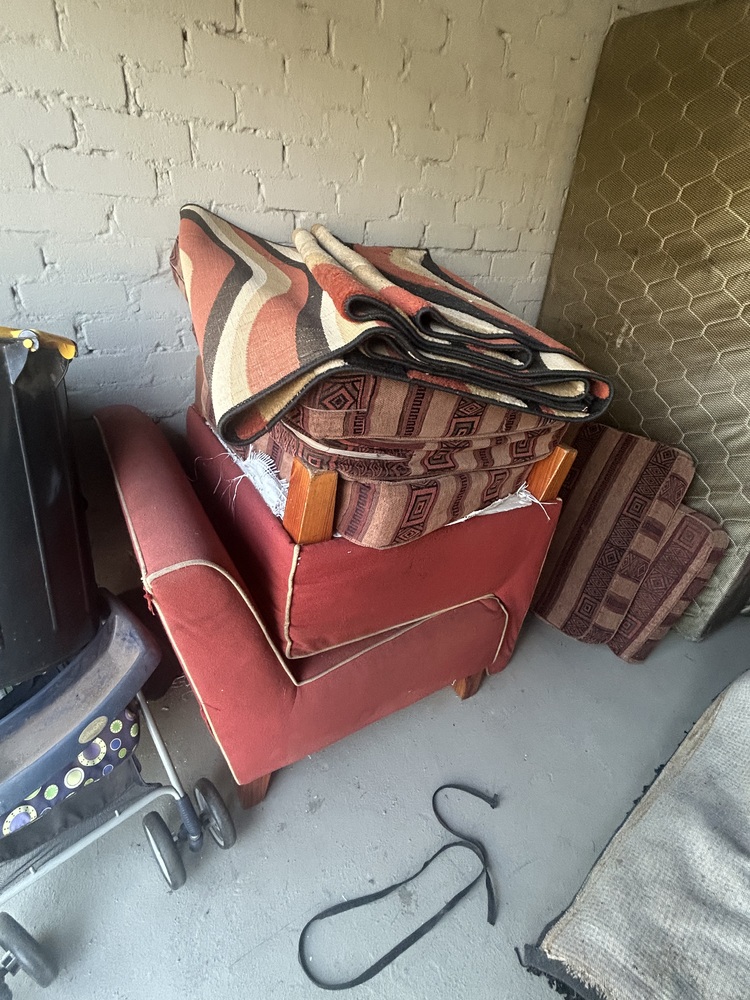 Rent-A-Store Pretoria Storage Unit auction IB-4760 12
