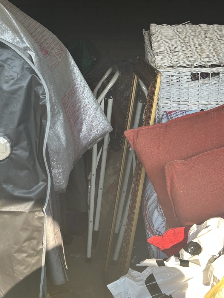 Rent-A-Store Pretoria Self storage auction IB-1041 24