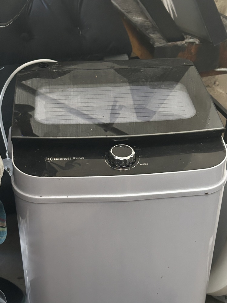 Rent-A-Store Honeydew Storage auction IB-1408