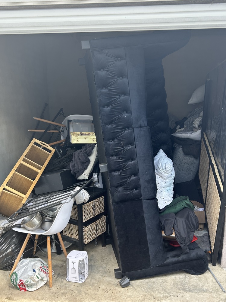 Rent-A-Store Honeydew Self storage facility auction IB-1408