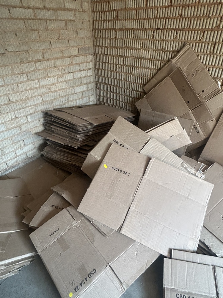 Rent-A-Store Centurion Self storage auction IB-6918