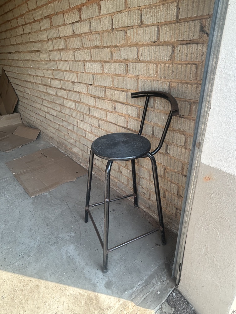 Rent-A-Store Centurion storage facility unit auction IB-6918