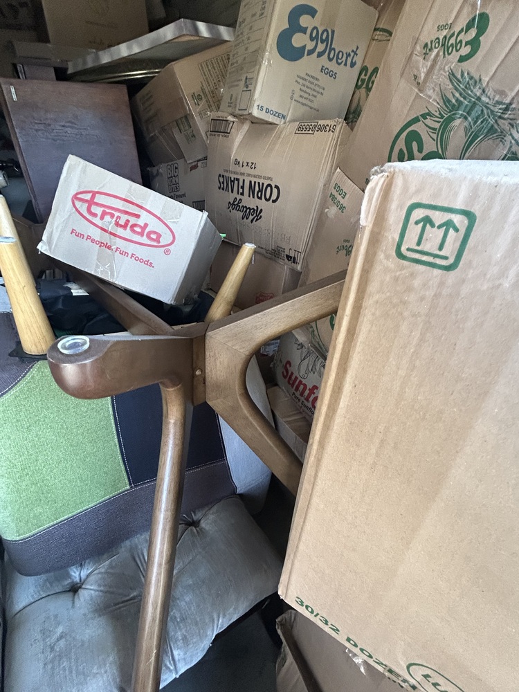 Rent-A-Store Midrand Self storage unit auction IB-9802 13