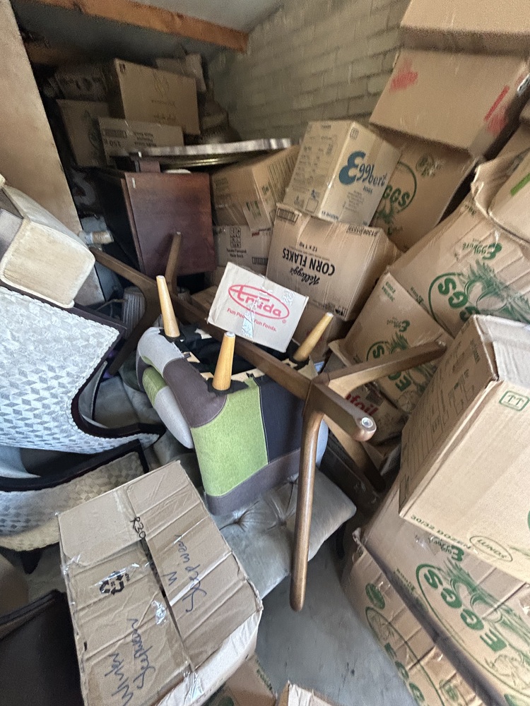 Rent-A-Store Midrand Self storage unit auction IB-9802 33