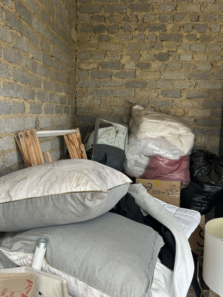 Rent-A-Store Midrand Self storage unit auction IB-8864 13