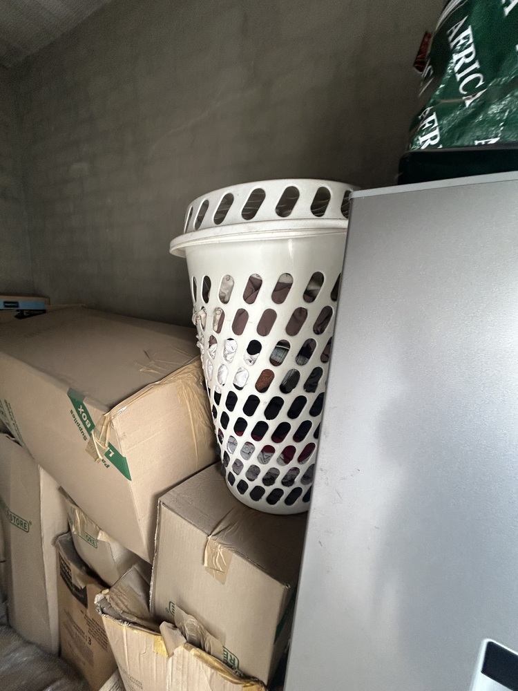 Rent-A-Store Midrand Self storage auction IB-6198