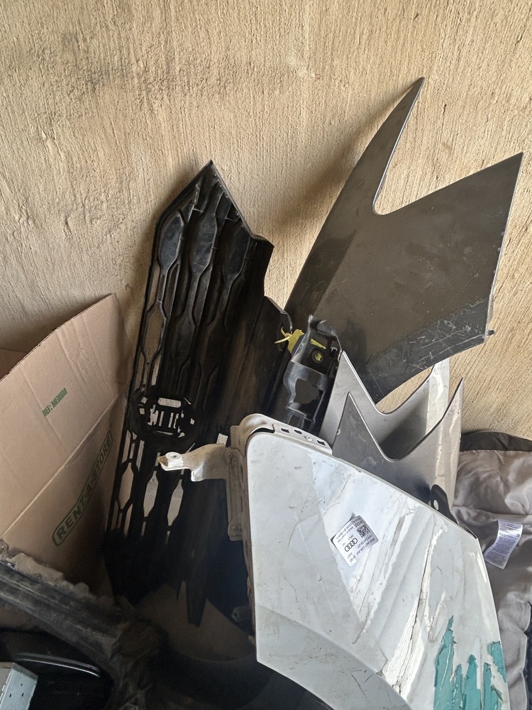 Rent-A-Store Midrand Storage Unit auction IB-7333 12