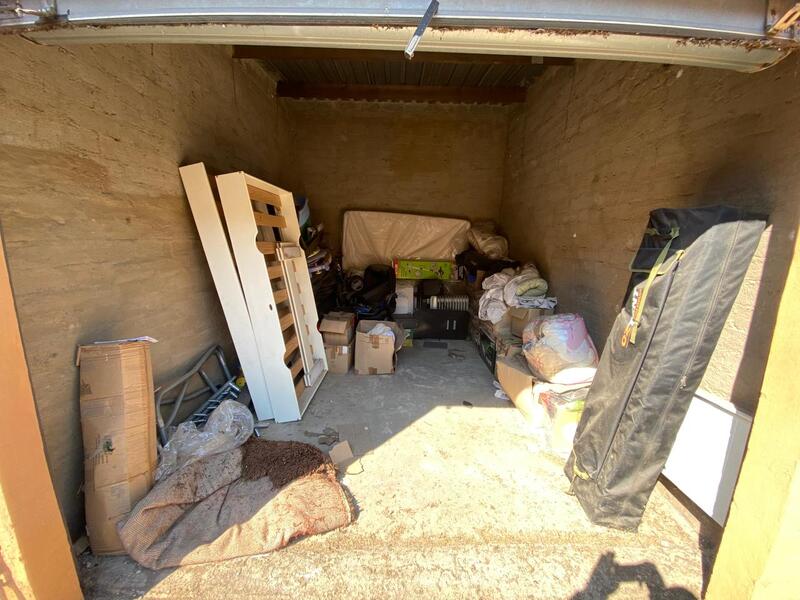 Kya Sands Self storage auction IB-3241