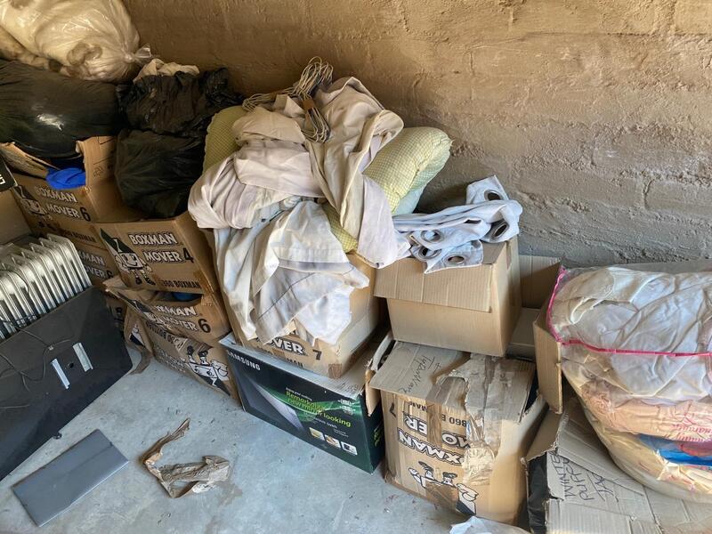 Kya Sands Storage Unit auction IB-3241